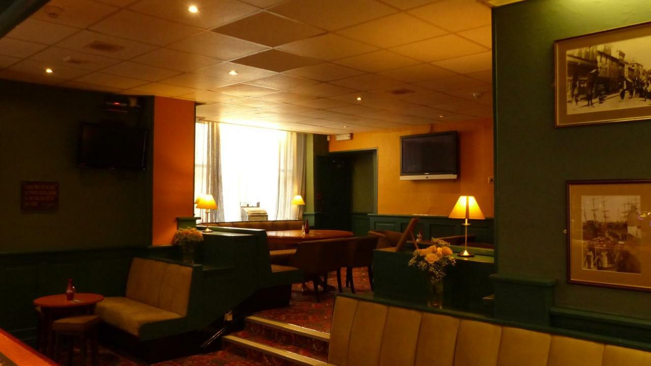 The Waverley Hotel Whitehaven Exterior photo